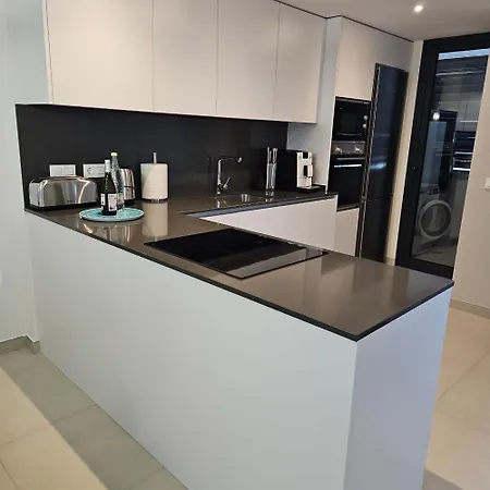 Calanova Golf Bliss - Luxury 2-bedroom -steps From The Calanova Golf Club
